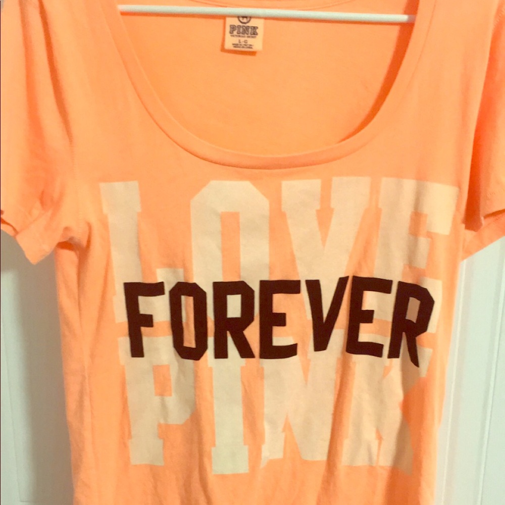 Vs pink shirts size large